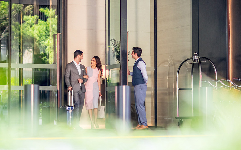Guests arriving at InterContinental Robertson Quay Hotel